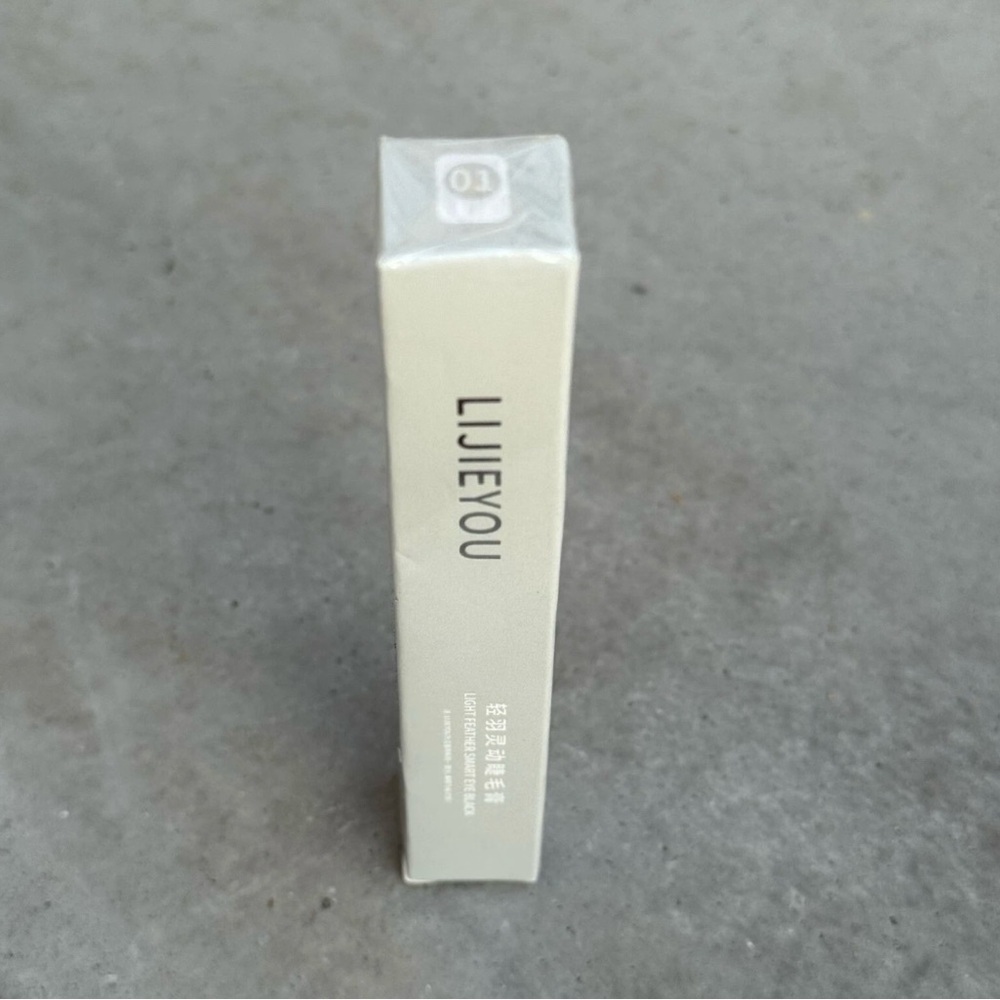 LIJIEYOU Korean Light Feather Mascara